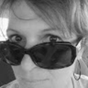 Meet your Posher, Lorraine